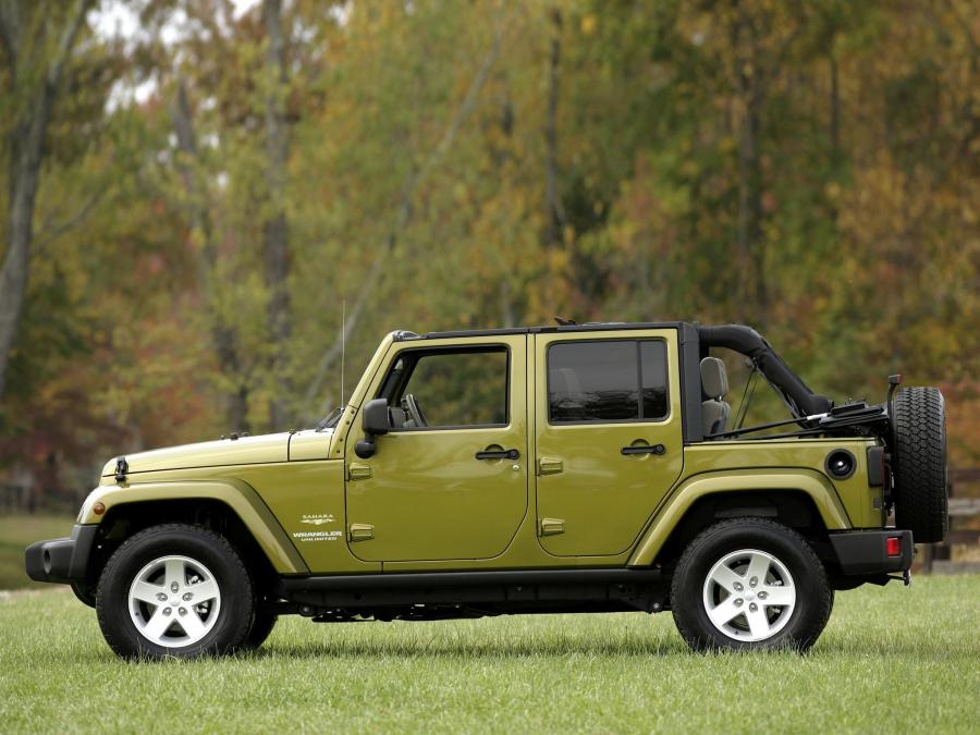  Jeep Wrangler Sahara Unlimited 2007 года  (EU) (фото 12 из 17)